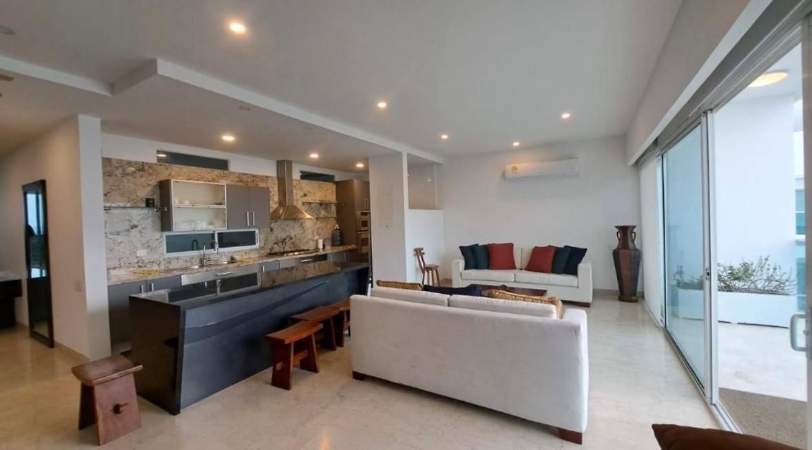 Apartamento Front Ocean View Penthouse