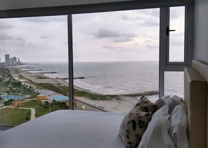 Front Ocean View Penthouse Cartagena
