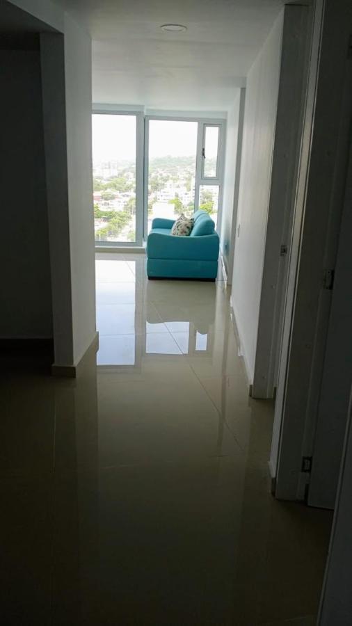 Front Ocean View Penthouse Apartamento *