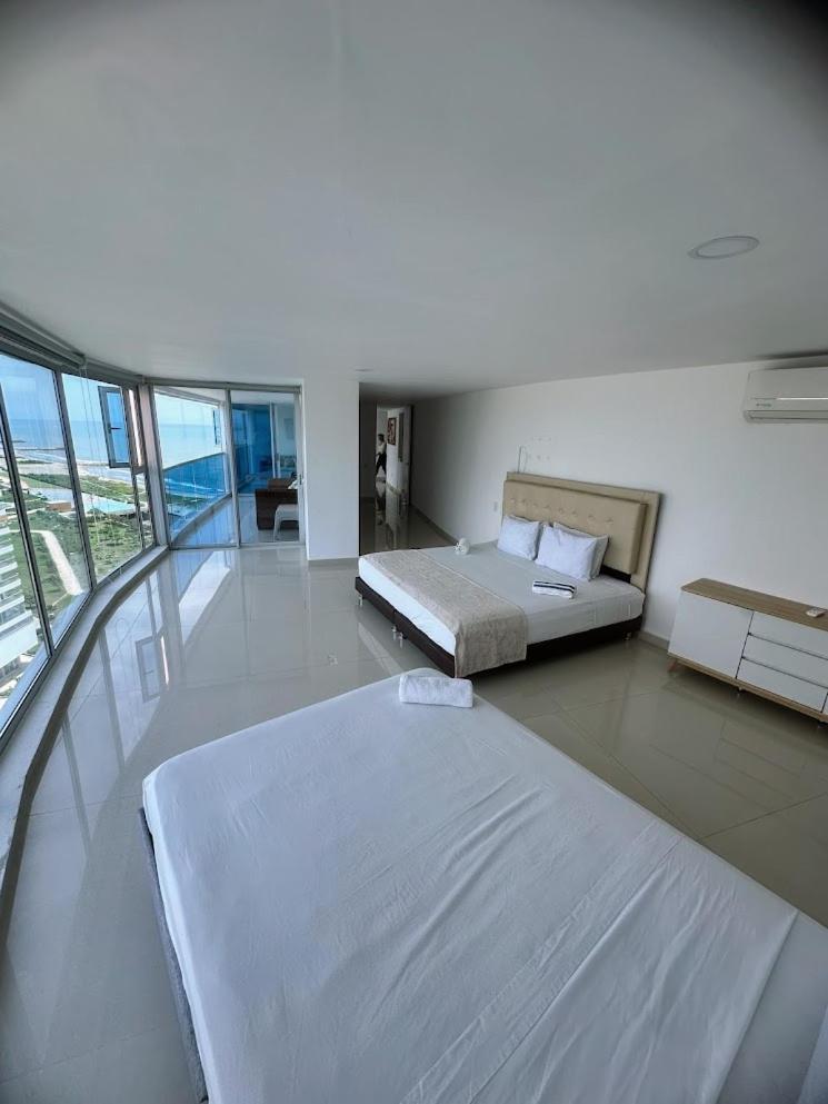 Front Ocean View Penthouse Apartamento