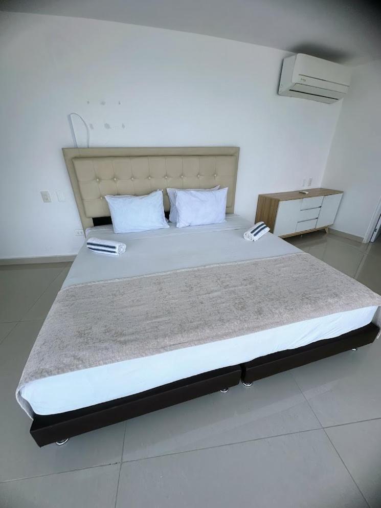Front Ocean View Penthouse Apartamento