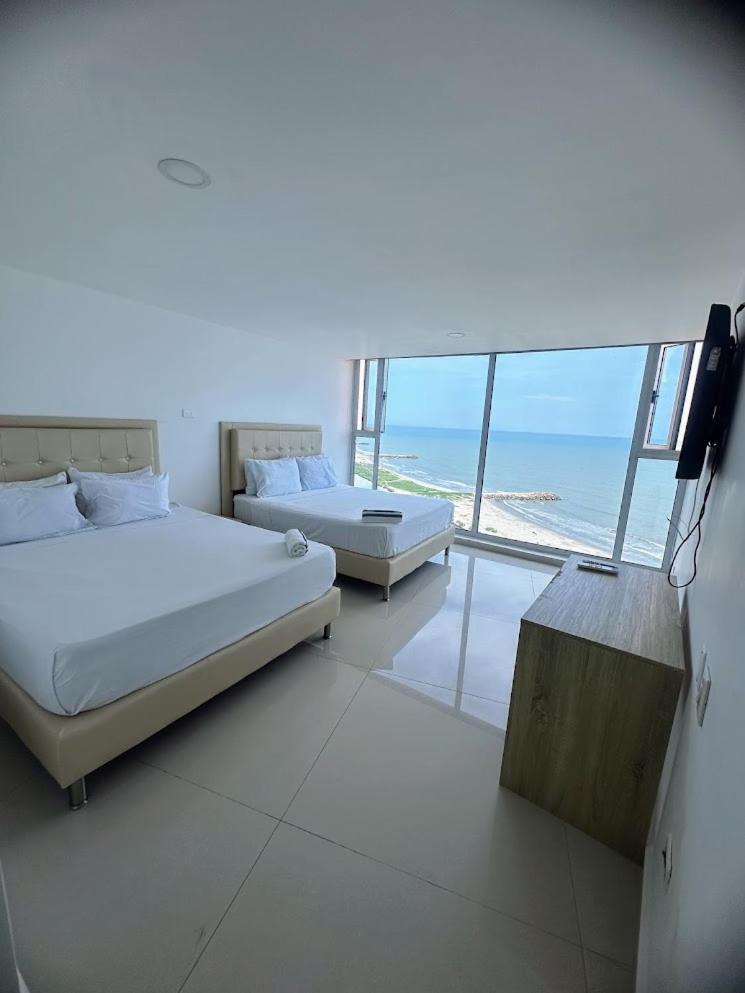 Front Ocean View Penthouse