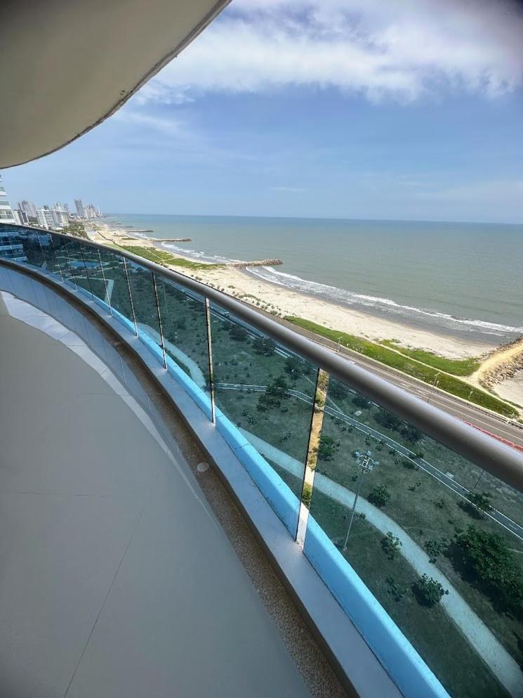 Front Ocean View Penthouse *