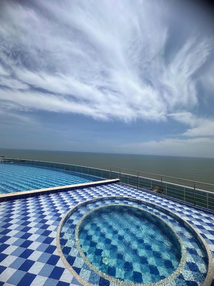 Apartamento Front Ocean View Penthouse